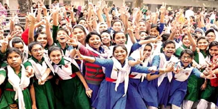 প্রাথমিকের পঞ্চম শ্রেণিতে বৃত্তি পেল ৮২ হাজার ৩৮৩ জন