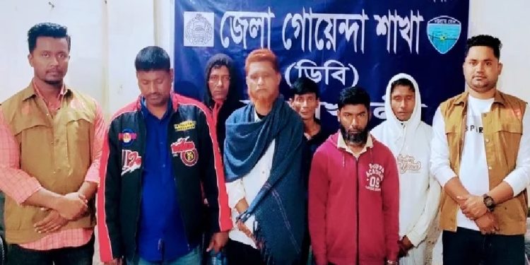 গোয়েন্দা পুলিশের অভিযানে নোয়াখালীতে ৬ জুয়াড়ি আটক