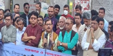 অনির্বাচিত সরকার ভোট না করে আর ক্ষমতায় থাকতে পারবে না: মান্না