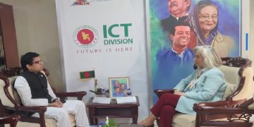 আইসিটি প্রতিমন্ত্রীর সঙ্গে ফ্রান্সের রাষ্ট্রদূতের বৈঠক