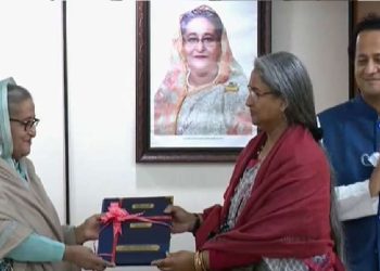 এইচএসসি ও সমমান পরীক্ষার ফল প্রধানমন্ত্রীর কাছে হস্তান্তর করেছেন শিক্ষামন্ত্রী