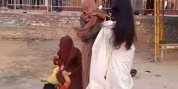 জয়পুরহাটে এক প্রেমিক নিয়ে দুই প্রেমিকার মারামারি