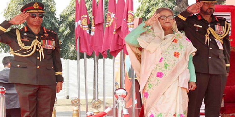 আমরা কারো সঙ্গে যুদ্ধ করতে চাই না: প্রধানমন্ত্রী