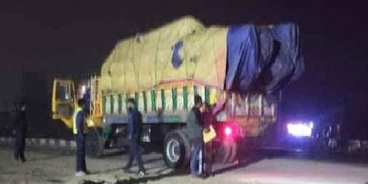 ভুয়া ডিবি পুলিশ আটক