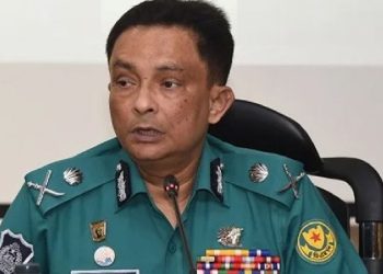 সুপ্রিম কোর্টে সাংবাদিকদের ওপর পুলিশের হামলায় দুঃখ প্রকাশ করলেন ডিএমপি কমিশনার