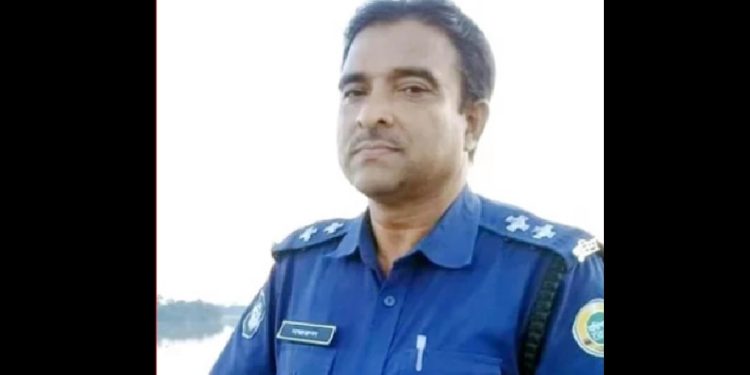 হানিফ পরিবহনের বাস চাপায় ওসি নিহত