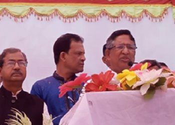 বিএনপির সন্ত্রাসী রাজনীতির কারণে শান্তিতে থাকতে পারেনি এ দেশের জনগণ: কৃষিমন্ত্রী