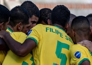 আর্জেন্টিনাকে ৮-২ গোলে হারিয়েছে ব্রাজিল