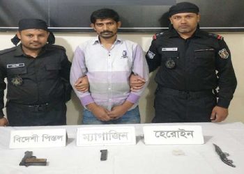 রাজশাহীর শীর্ষ সন্ত্রাসী সন্ত্রাসী সারোয়ার জামান সুইট বিদেশি পিস্তলসহ গ্রেফতার