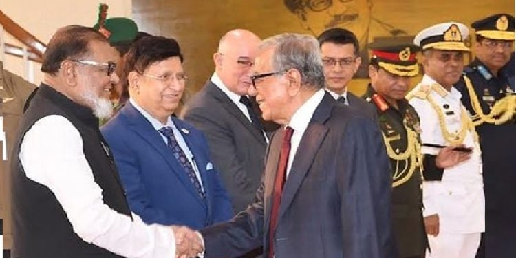 স্বাস্থ্য পরীক্ষার জন্য সিঙ্গাপুরে গেলেন রাষ্ট্রপতি মো. আবদুল হামিদ