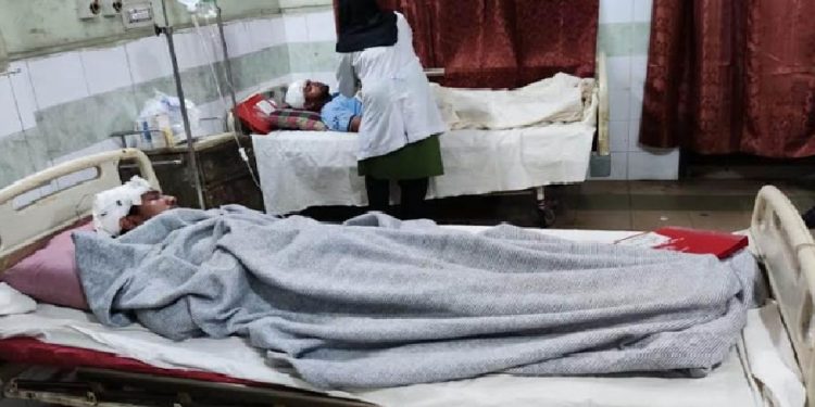 স্বপ্নপুরীতে জবি শিক্ষার্থীদের ওপর হামলা, আহত-১২