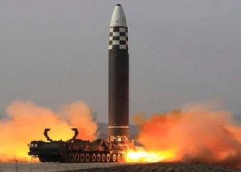 স্বল্পপাল্লার দুটি ব্যালাস্টিক ক্ষেপণাস্ত্র উৎক্ষেপণ করল উত্তর কোরিয়া