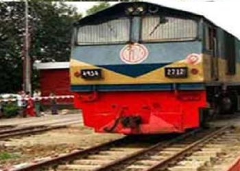 মগবাজার রেল ক্রসিং পার হওয়ার সময় ট্রেনের ধাক্কায় পুলিশ সদস্য নিহত