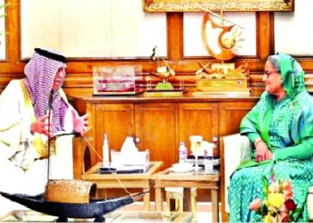 প্রধানমন্ত্রীর সঙ্গে সৌদি বাণিজ্যমন্ত্রীর সাক্ষাৎ