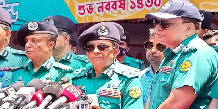 নববর্ষ ঘিরে কোনো জঙ্গি হামলার আশঙ্কা নেই: ডিএমপি কমিশনার