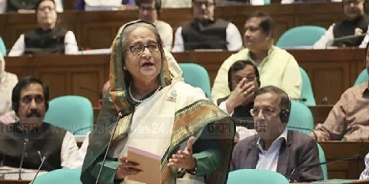 নাম প্রথম আলো, বাস করে অন্ধকারে: প্রধানমন্ত্রী