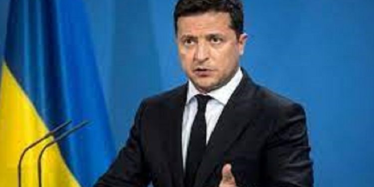 জি-৭ সম্মেলনে থাকবেন জেলেনস্কি: ব্লুমবার্গ