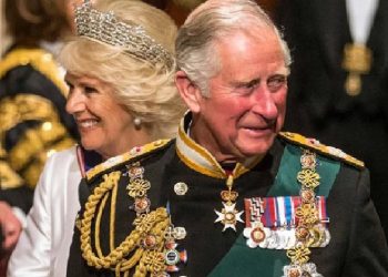যুক্তরাজ্যের রাজা তৃতীয় চার্লসের অভিষেকে যারা থাকছেন