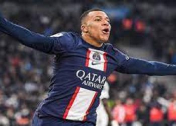 মৌসুম শুরুর আগেই এমবাপ্পের সঙ্গে চুক্তি করতে চায় রিয়াল মাদ্রিদ