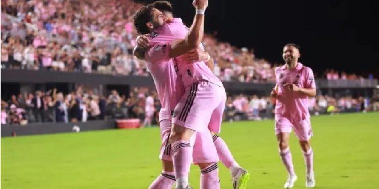 মেসি ম্যাজিকে প্রথমবারের মতো সেমিফাইনালে মায়ামি