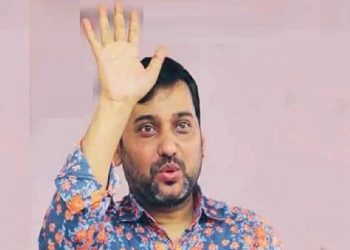 চিকিৎসা শেষে দেশে ফিরেছেন সম্রাট, হাইকোর্টকে লিখিতভাবে জানালেন আইনজীবী