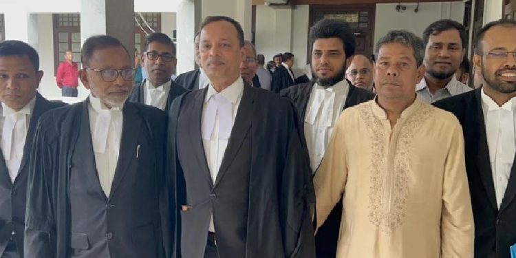 আদালতে ক্ষমা চাইলেন মেয়র জাহাঙ্গীর আলম