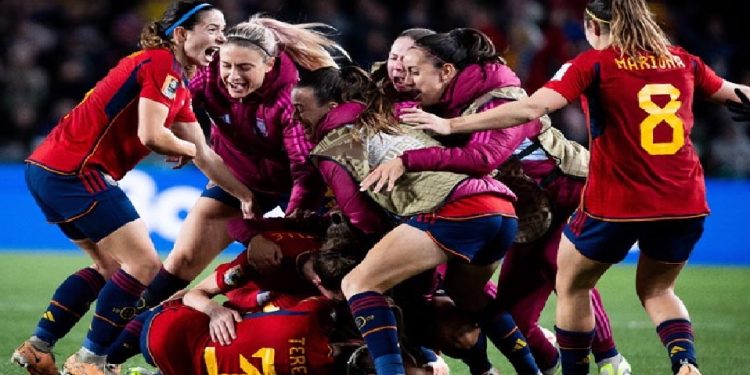 নারী ফুটবল বিশ্বকাপের ইতিহাসে প্রথমবার ফাইনালে স্পেন