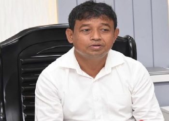 ওমরাহ করতে সৌদি গেলেন হারুন অর রশীদ