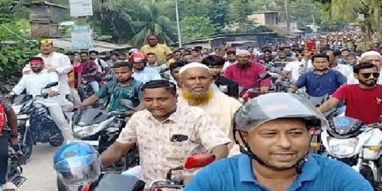 নৌকার পক্ষে দুই কিলোমিটার মোটরসাইকেল শোডাউন