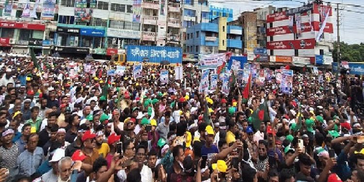 চলছে সিলেট অভিমুখে বিএনপির রোডমার্চ