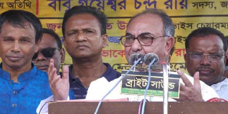 কোনো রাজা রানীর রাজত্ব করার জন্য আমরা দেশ স্বাধীন করিনি: মির্জা আব্বাস