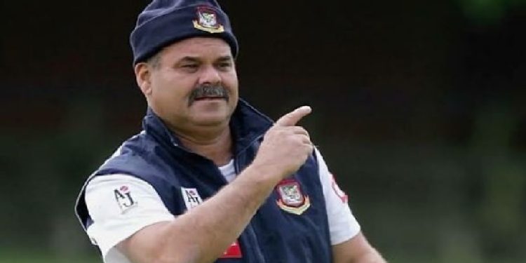 আবারও বাংলাদেশের ক্রিকেটে দেখা যাবে কোচ ডেভ হোয়াটমোরকে