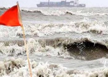 বঙ্গোপসাগরে লঘুচাপ, সমুদ্রবন্দরে ৩ নম্বর সতর্কতা