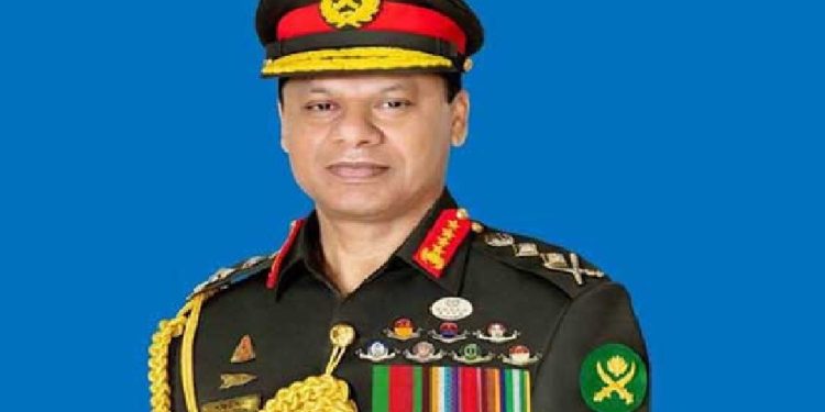 চার দিনের সরকারি সফরে মধ্য আফ্রিকায় শান্তিরক্ষা মিশন পরিদর্শনে গেলেন সেনাপ্রধান