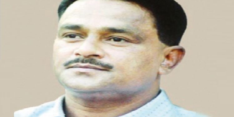 গ্রেপ্তার মোয়াজ্জেম হোসেন আলাল