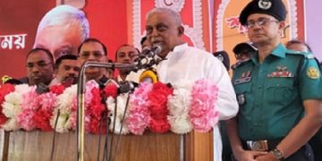 গুটিকয়েক মানুষ যারা সবসময় বাংলাদেশ সৃষ্টিতেও বিরোধিতা করেছে: স্বরাষ্ট্রমন্ত্রী
