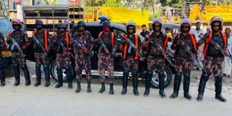 আইনশৃঙ্খলা রক্ষায় সারাদেশে ২৩১ প্লাটুন বিজিবি মোতায়েন