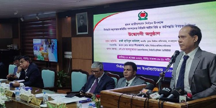 নির্বাচন নিয়ে দেশে যে বির্তক দেখা দিয়েছে তা অনাকাঙ্ক্ষিত: সিইসি