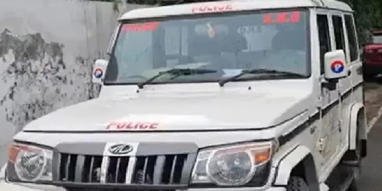 স্বামী কান কামড়ে ছিঁড়ে নিয়েছে স্ত্রী