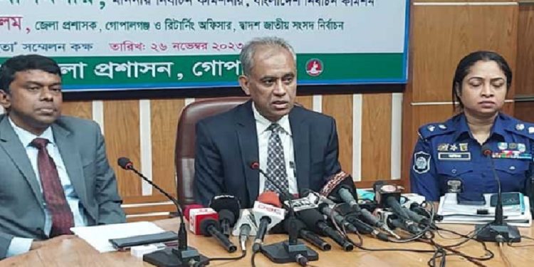 বহির্বিশ্ব আমাদের কাছে তথ্য জানতে চায়: ইসি আলমগীর