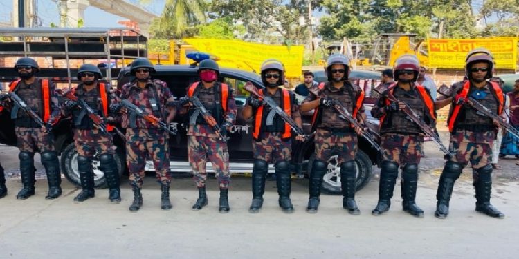 আজ থেকে আবারও শুরু ৪৮ ঘন্টার অবরোধ,সারাদেশে মোতায়েন ২৩২ প্লাটুন বিজিবি