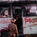 মিরপুরে যাত্রীবাহী শিকড় পরিবহনে আগুন