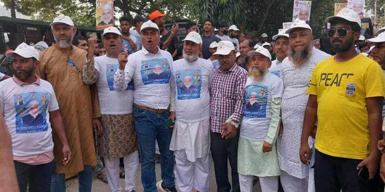 প্রধানমন্ত্রীর মেট্রোরেল উদ্বোধনী সমাবেশে এমদাদের নেতৃত্বে ৩৭নং ওয়ার্ড আওয়ামীলীগ