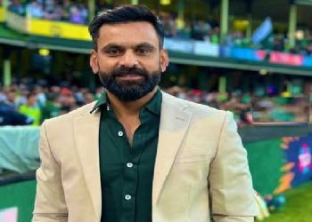 পাকিস্তানের হেড কোচ ও টিম ডিরেক্টরের দায়িত্ব পালন করবেন মোহাম্মদ হাফিজ