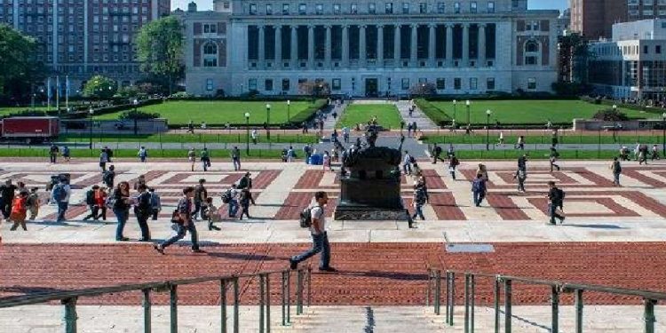 গাজায় হামলার প্রতিবাদ করায় ছাত্র সংগঠনের কার্যক্রম স্থগিত করলো কলম্বিয়া বিশ্ববিদ্যালয়