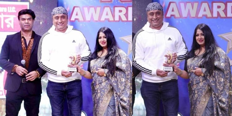 নিউইয়র্কে সম্মানিত হলেন কোরিওগ্রাফার শাহাদাৎ হোসেন