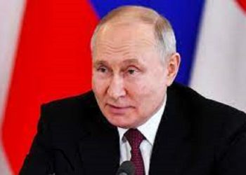 রাশিয়ার প্রেসিডেন্ট ভ্লাদিমির পুতিন সংযুক্ত আরব আমিরাত ও সৌদি আরব সফরে যাচ্ছেন