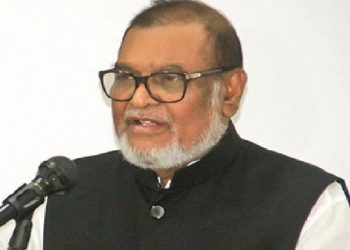 এবার ব্যালট যুদ্ধের মাধ্যমে সেই স্বাধীনতা বিরোধীদের কবর রচনা করতে হবে: আ. ক. ম মোজাম্মেল হক