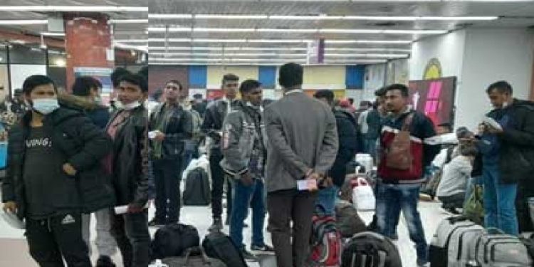 লিবিয়া থেকে ১৩৬ বাংলাদেশি দেশে ফিরেছেন