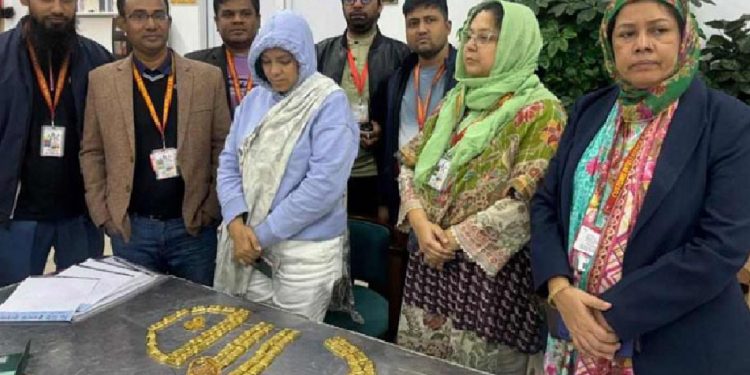 শাহজালালে ৬ কোটি ৫৭ লাখ ৩৬ হাজার টাকার সোনা জব্দ,যাত্রী আটক